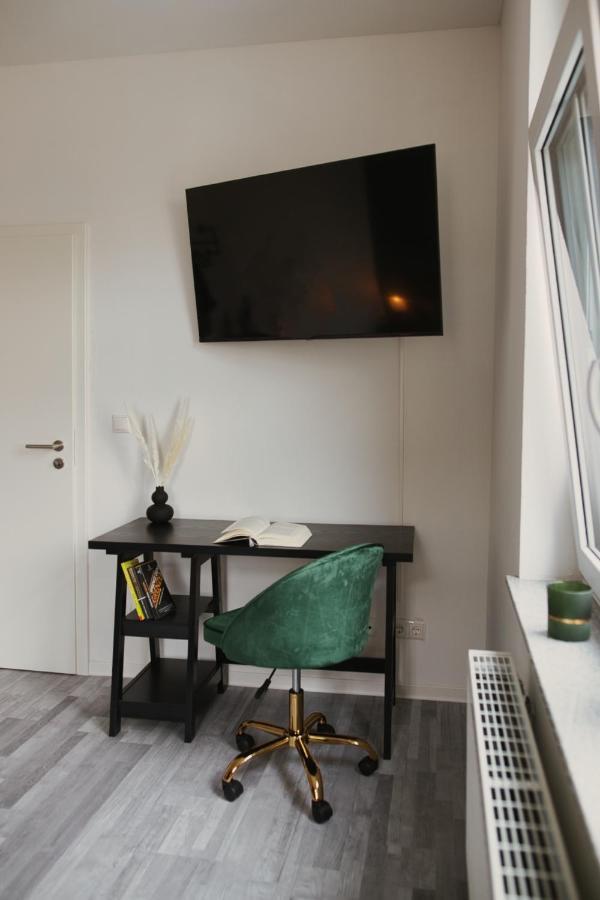 Apartment Aur Design Emerald X Balkon Premium Kingsize Free Kaffee & Wein Netflix Magdeburg