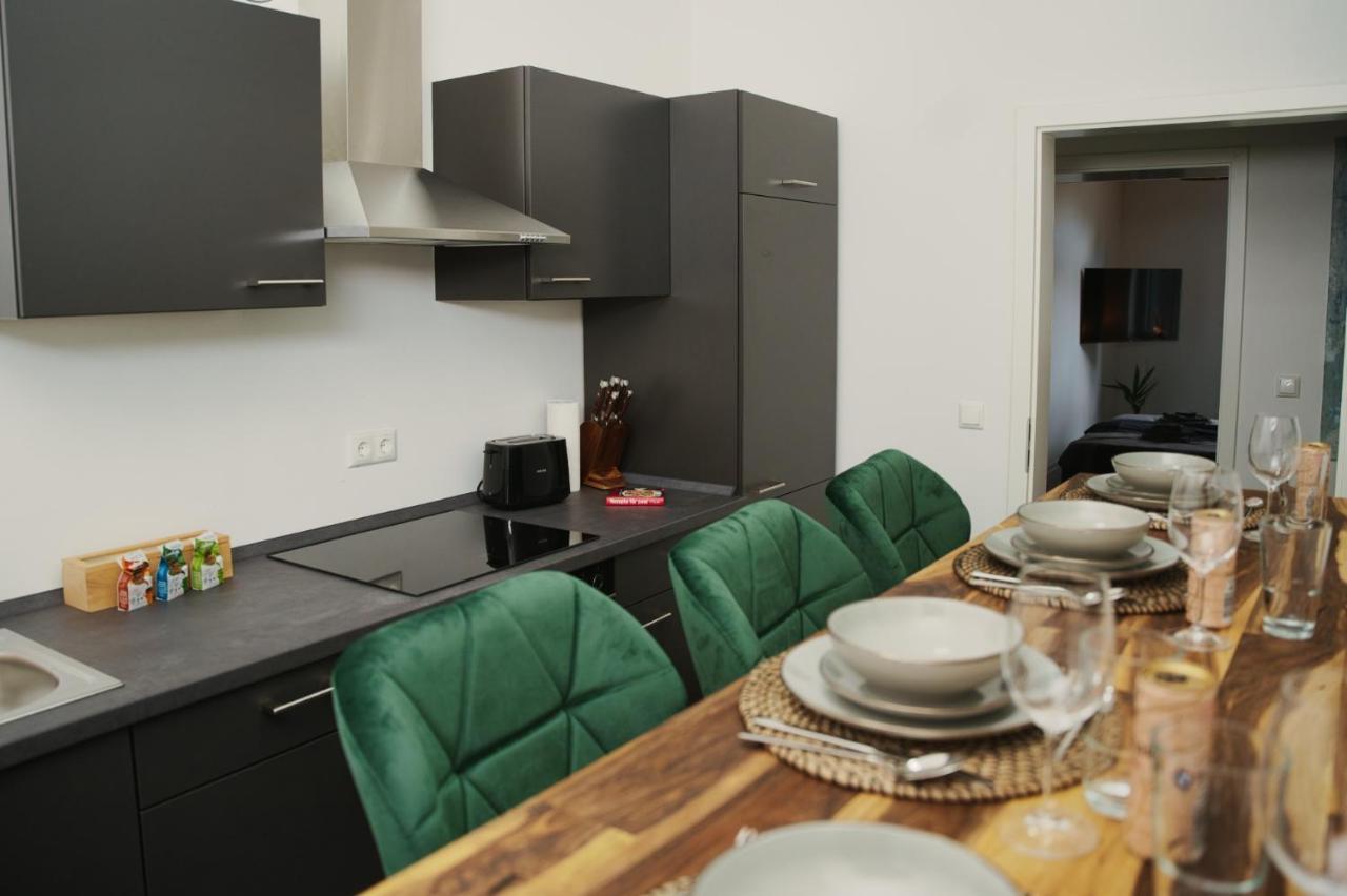 Apartment Aur Design Emerald X Balkon Premium Kingsize Free Kaffee & Wein Netflix