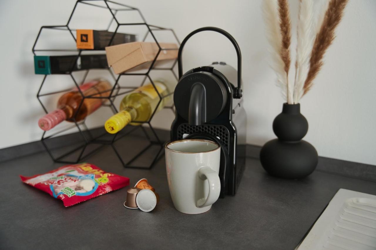 Aur Design Emerald X Balkon Premium Kingsize Free Kaffee & Wein Netflix Apartment